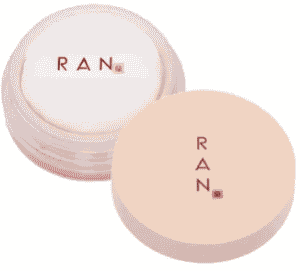 Ran Cosmetic Loose Powder by Pom Vinij แป้งฝุ่นรัน แป้งฝุ่น แป้งฝุ่นโปร่งแสง